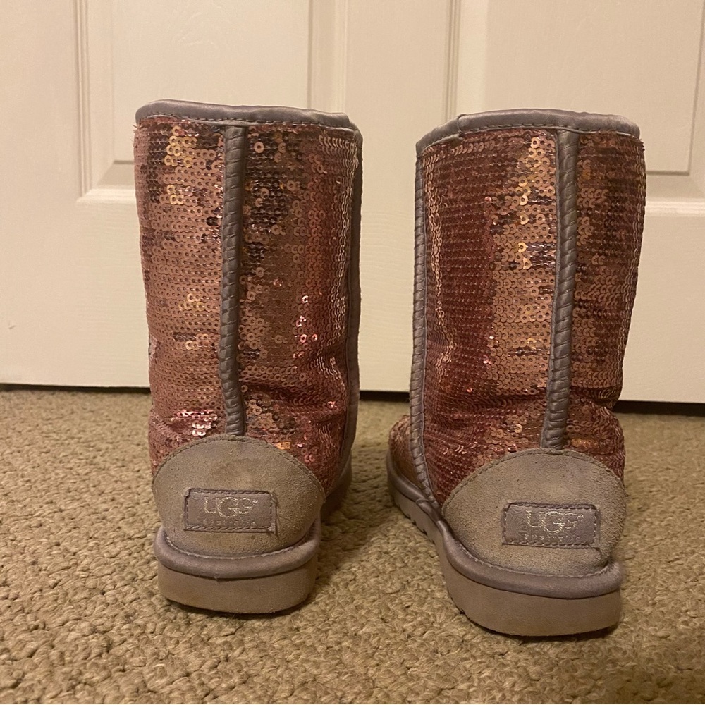 UGG Classic Short Sparkles
